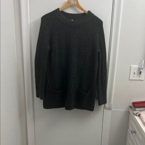 🖤 Cozy Black Knit Crew Neck Sweater | Classic Warm Winter Pullover